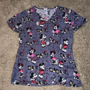 Disney Gray Mikey and Minnie Love Women’s Scrub Top size XS